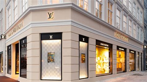 louis vuitton boutique